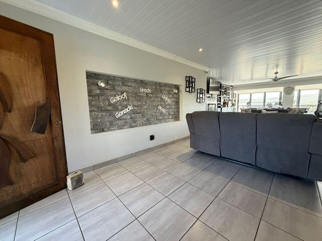 5 Bedroom Property for Sale in Reebok Western Cape